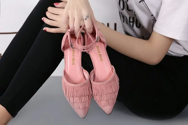 MIUMIU Shallow mouth kitten heel Shoes Women--012